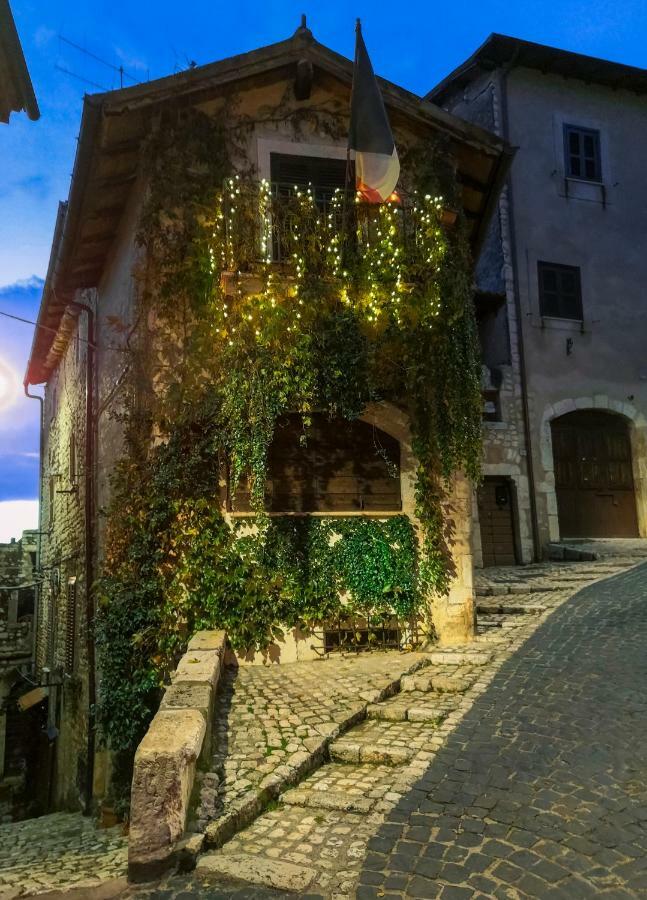"Il Nido" Sermoneta Exterior foto